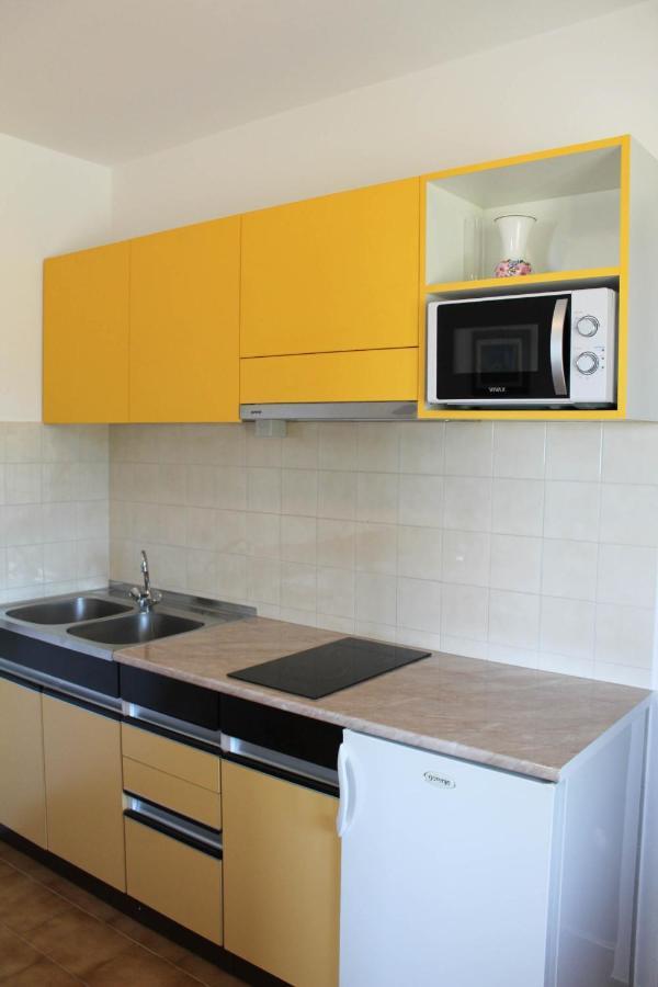 פורץ Apartment Dekovic מראה חיצוני תמונה