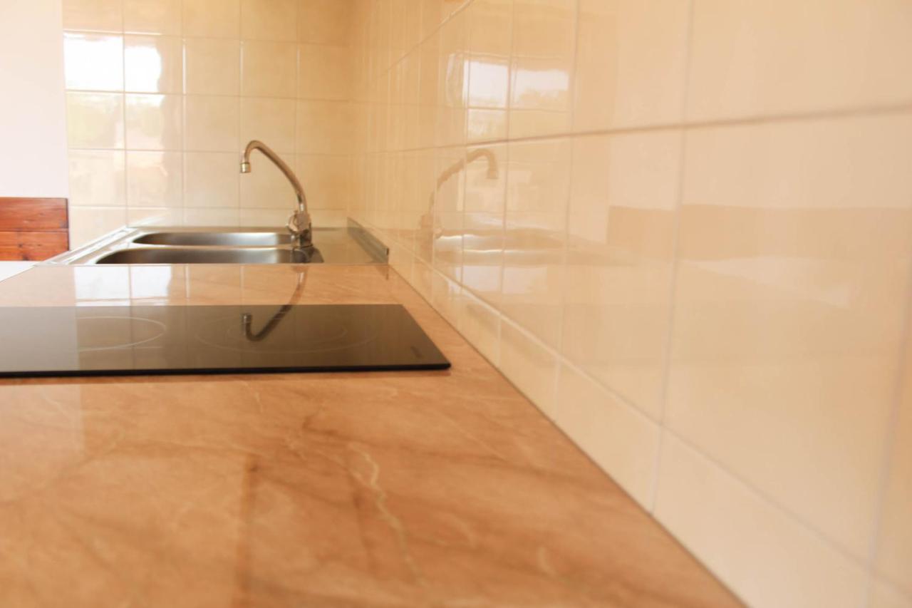 פורץ Apartment Dekovic מראה חיצוני תמונה