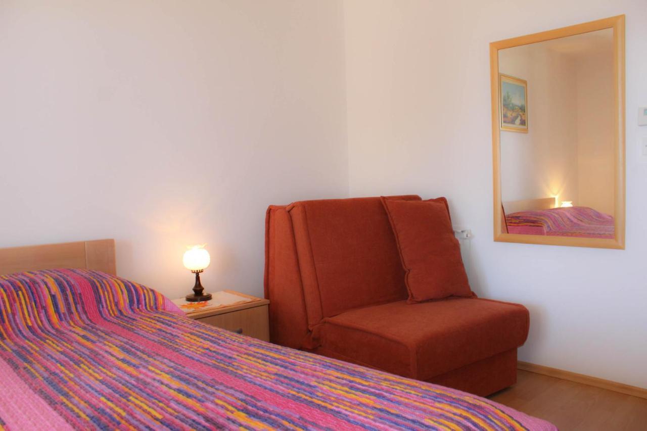 פורץ Apartment Dekovic מראה חיצוני תמונה